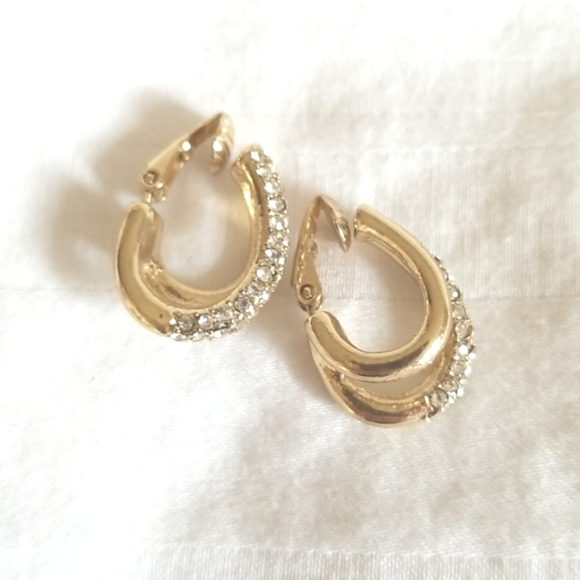 Gold Rhinestone Double Hoop Earrings Clip On - Picture 2 of 4